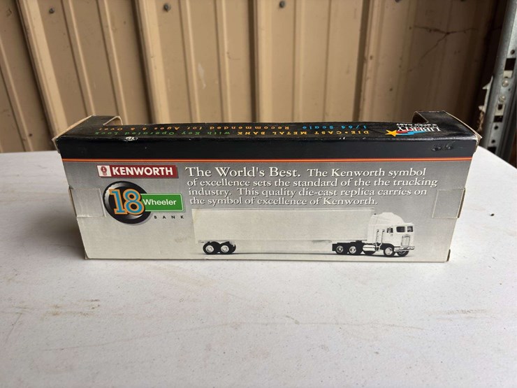 (3)-oliver-coin-banks-image-20