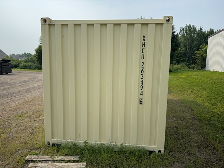 20’-l--x-8’-w-x-8.6’-tall-storage-container-image-4