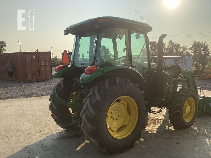 2022-john-deere-5100e-image-4
