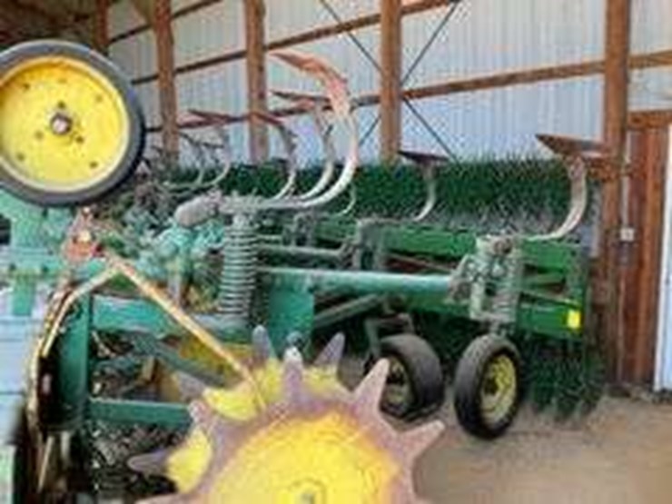 john-deere-85-image-11