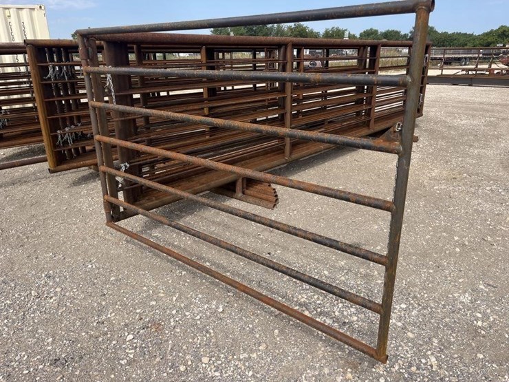 l2---(8)-24'-freestanding-panels-image-3