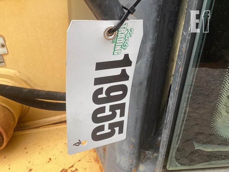 2005-deere-310sg-image-24