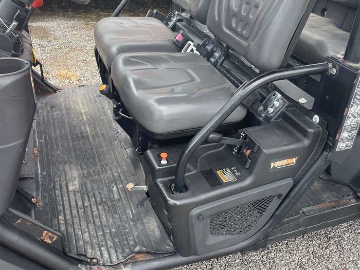 kubota-rtvx1140-image-10
