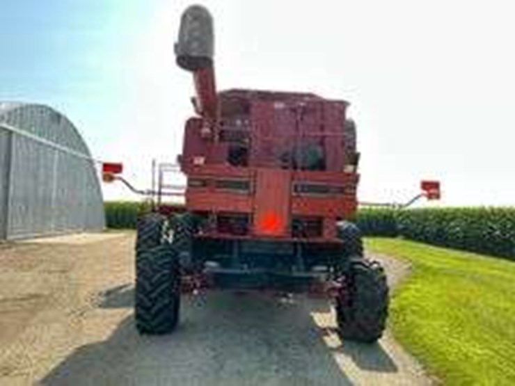 2005-case-ih-2388-image-9