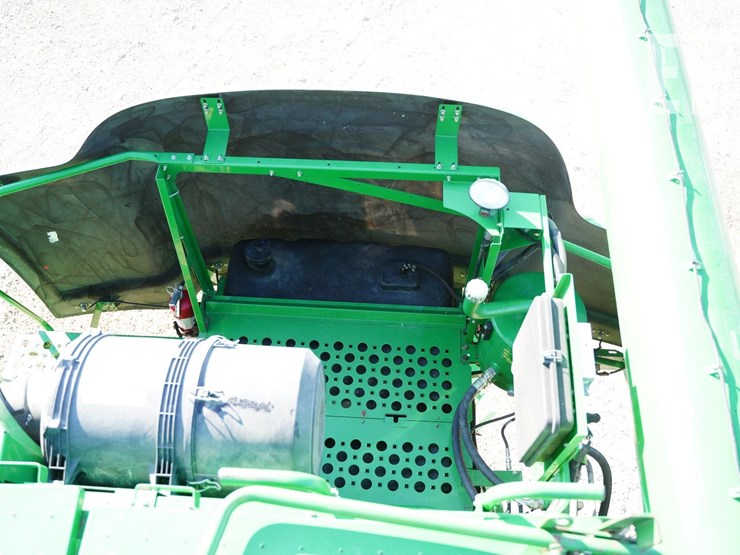 2007-john-deere-9560-sts-image-31