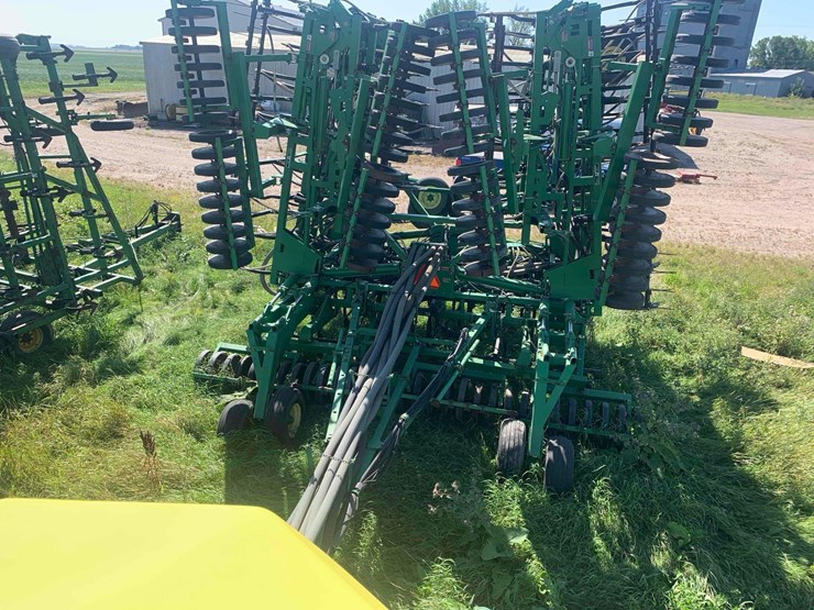 john-deere-1820-image-20