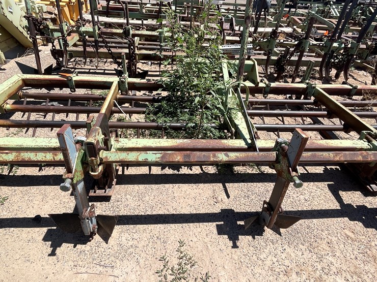 #9040-•-3-pt-spike-tooth-tillage-implement-custom-image-14