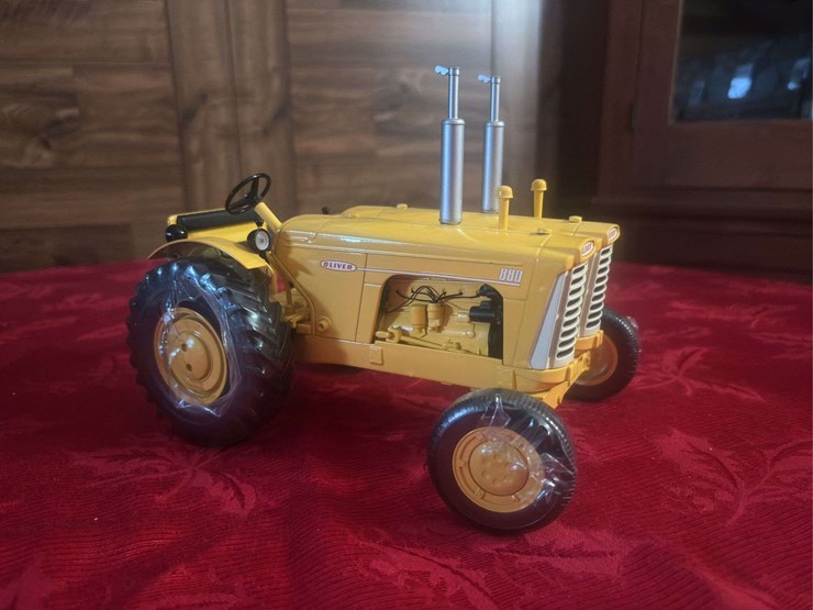 1/16-oliver-880-twin-industrial-sc-image-1