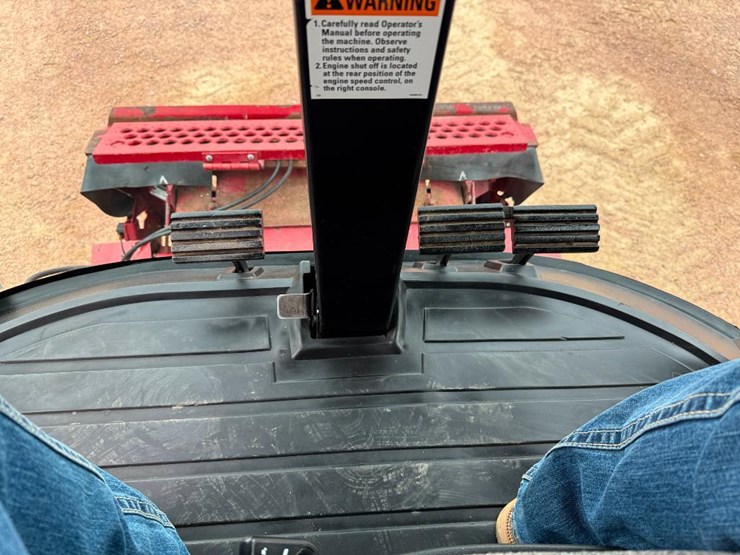 1995-case-ih-2144-image-95