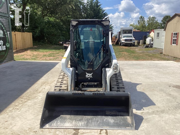 2023-bobcat-t64-image-7