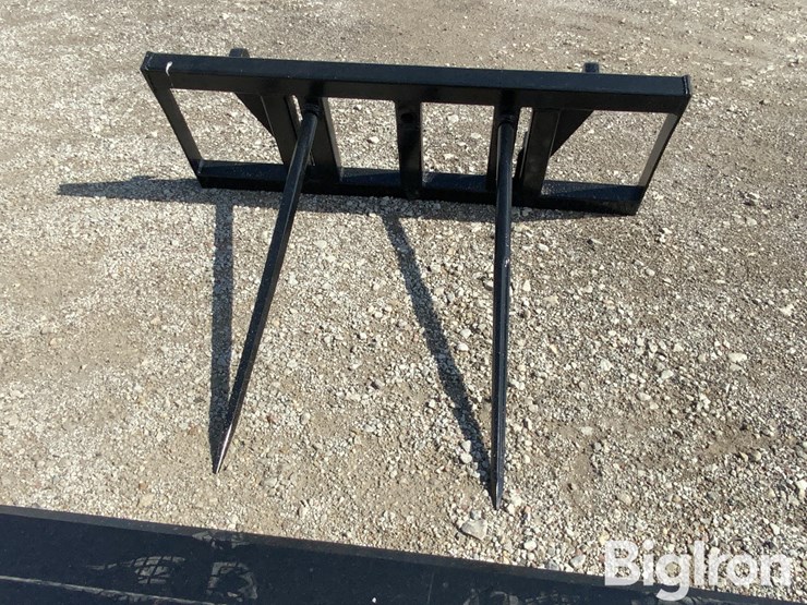 euro-global-dual-spear-hay-bale-attachment-image-2