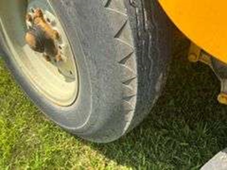 4-1/2-x-10-tandem-trailer,-with-ramp-&-lights-image-6