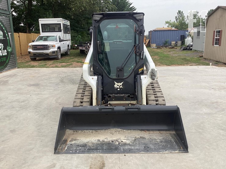 2023-bobcat-t64-image-7