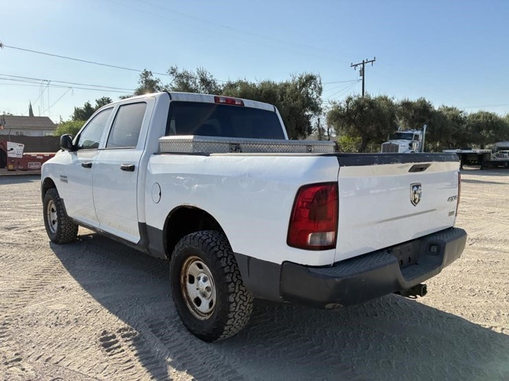 2013-dodge-ram-1500-image-5