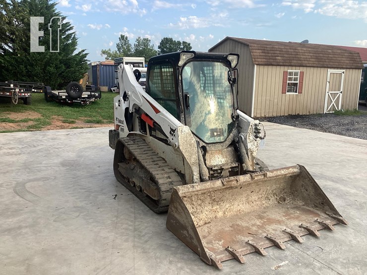 2020-bobcat-t595-image-6