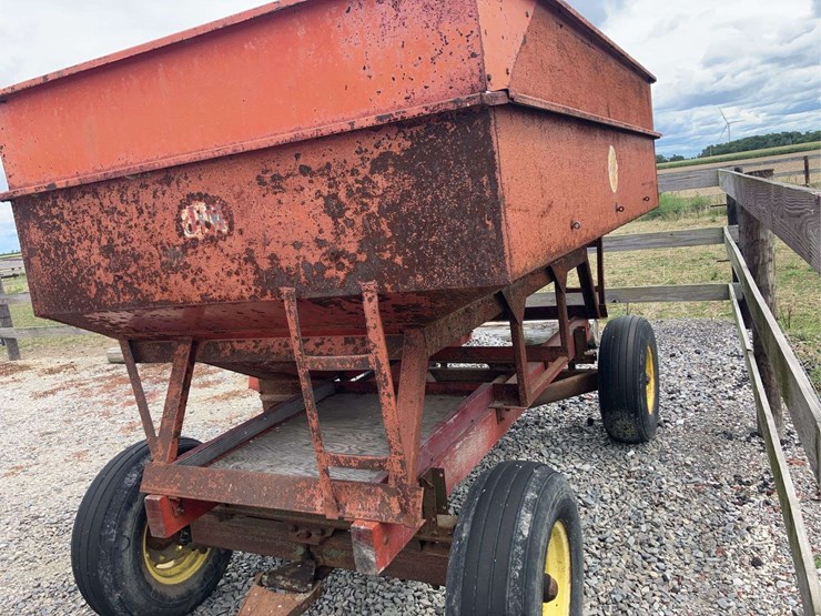 jm-wagon-with-john-deere-running-gear-image-3