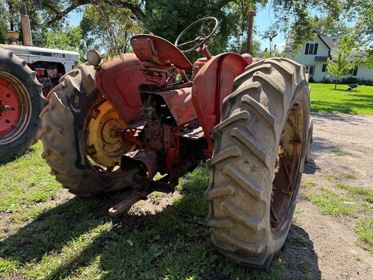 massey-harris-444-image-4