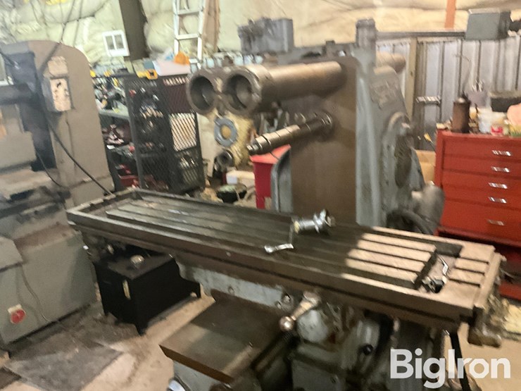 kearney-&-trecker-horizontal-milling-machine-image-8