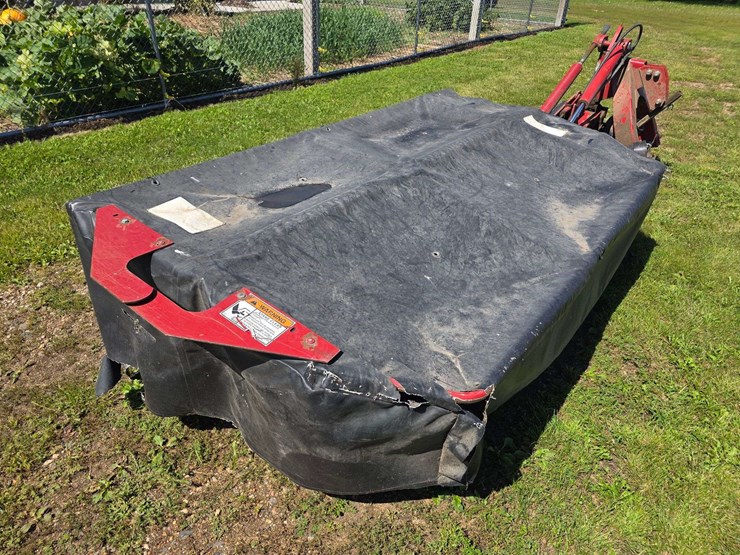 new-holland-h6740-image-11
