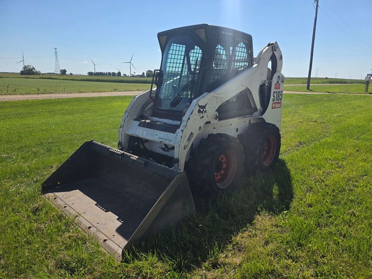 2010-bobcat-s185-image-15