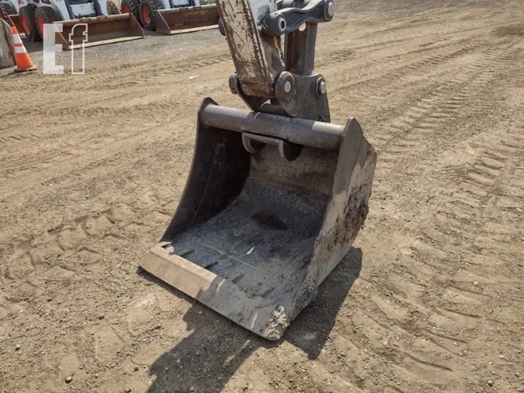 2018-bobcat-e85-image-18