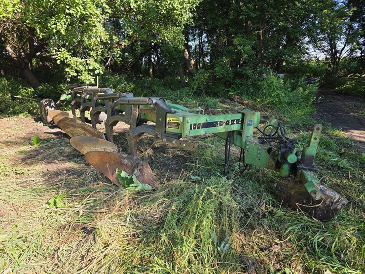 john-deere-2800-image-1