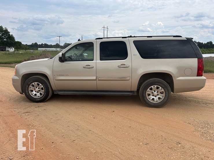 2007-gmc-yukon-image-2