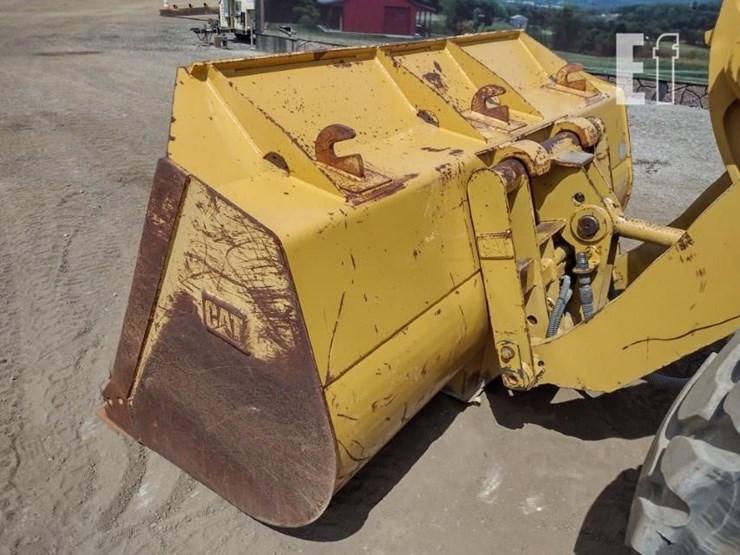 2002-caterpillar-938g-image-19