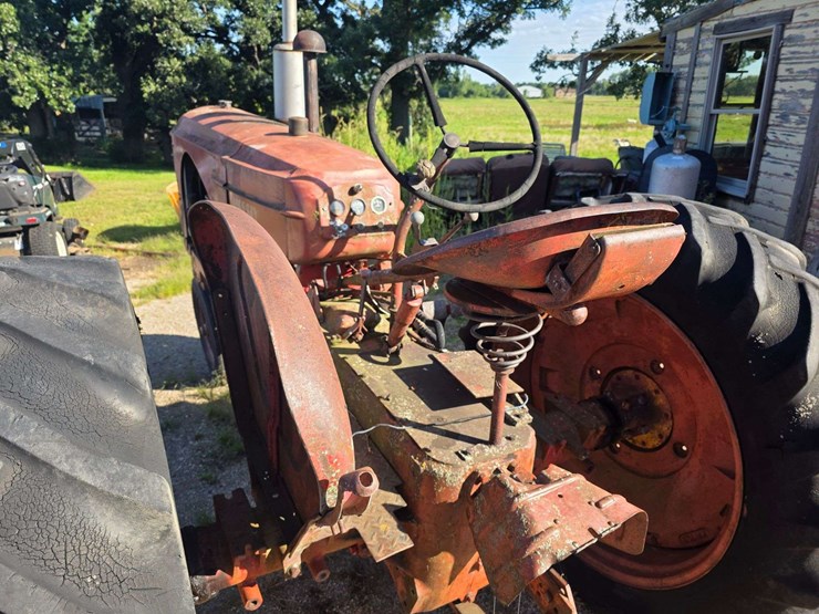 massey-ferguson-44-image-12