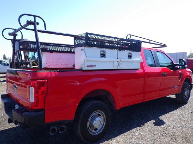 2019-ford-f350-image-3