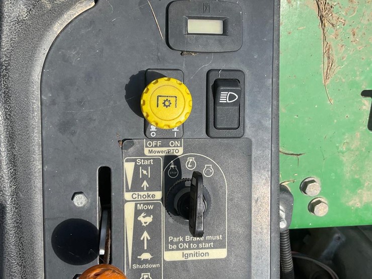 john-deere-z245-image-18