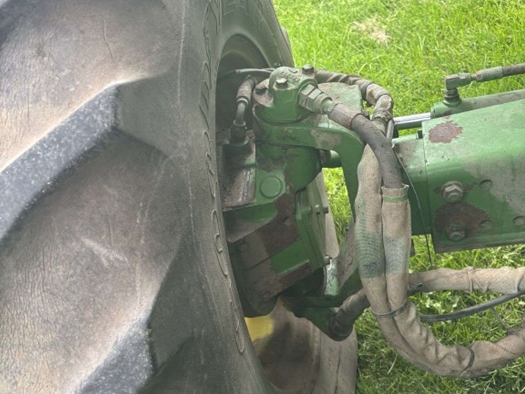 john-deere-6810-image-10