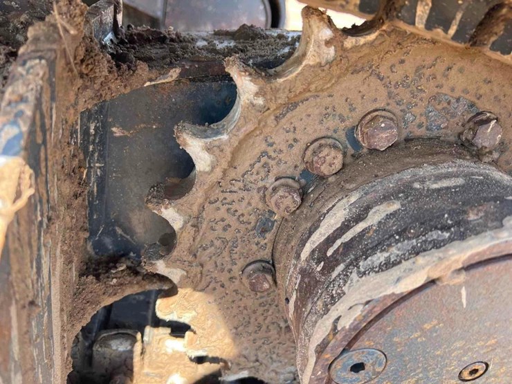 2015-komatsu-pc35-image-14