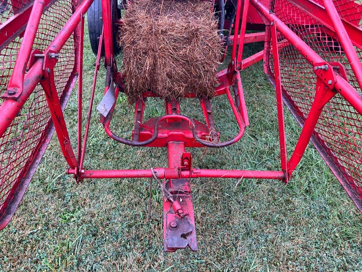 new-holland-315-image-21