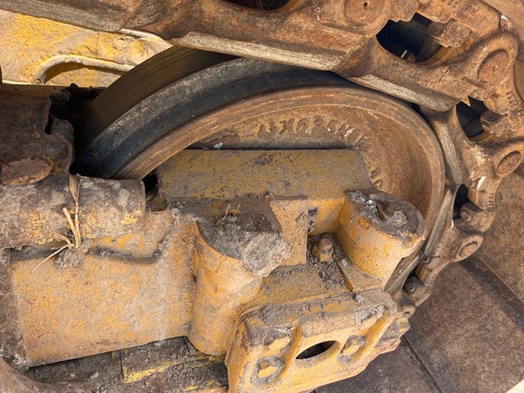 2016-komatsu-d61pxi-23-image-20