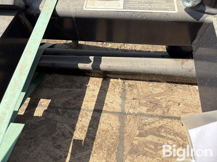 cnh-3-prong-skid-steer-bale-spear-image-14