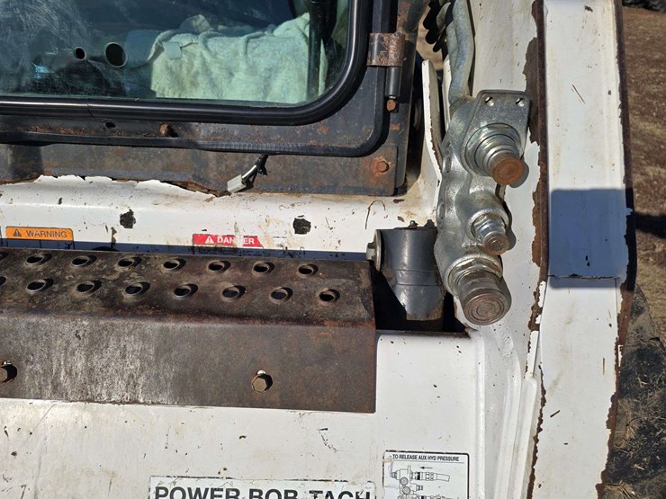 2008-bobcat-s185-image-9