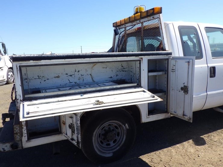 2001-ford-f250-image-9