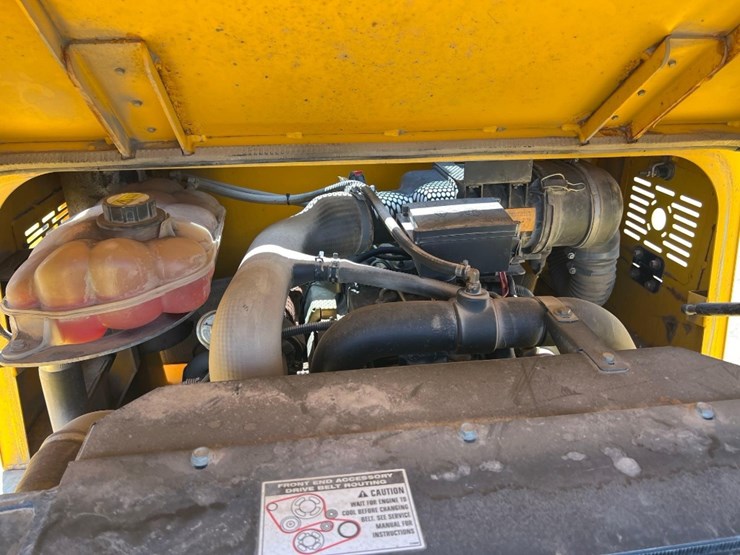 sellick-s80t4e-4ps-rough-terrain-forklift-image-22