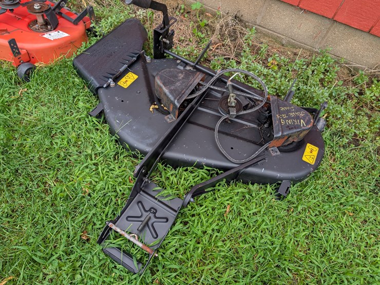 #3005-•-mower-decks-image-8