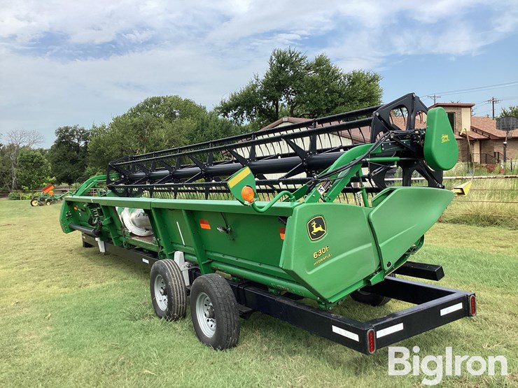 john-deere-630f-image-4
