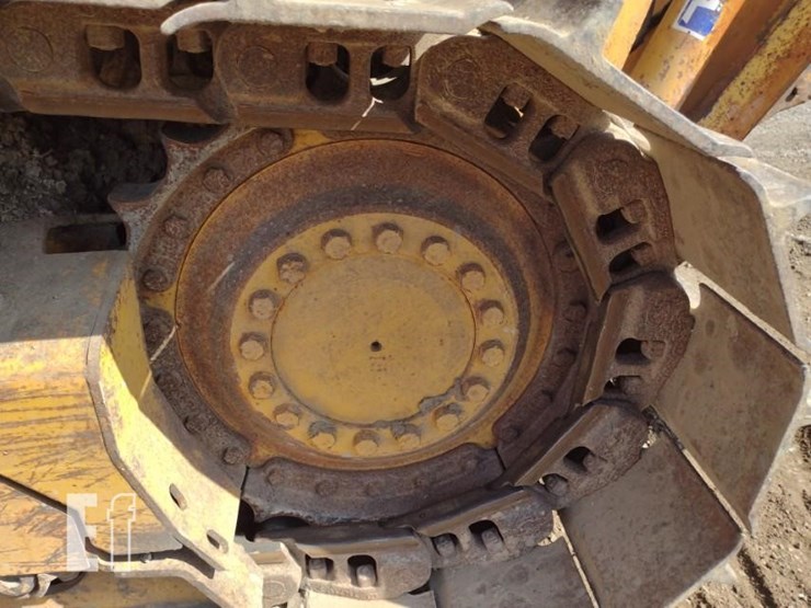 2012-deere-700j-lt-image-20