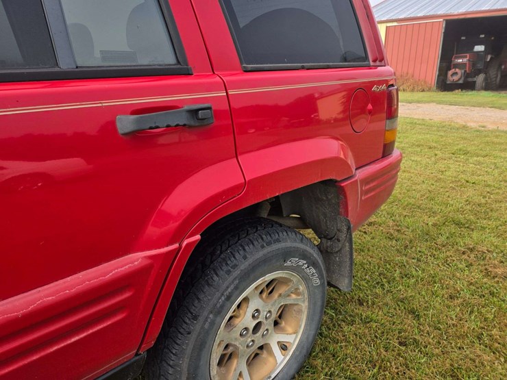 1996-jeep-grand-cherokee-limited-image-24