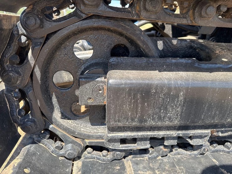 2016-caterpillar-306e-image-12