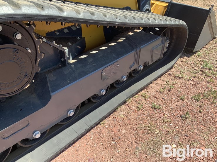 2019-deere-333g-image-19