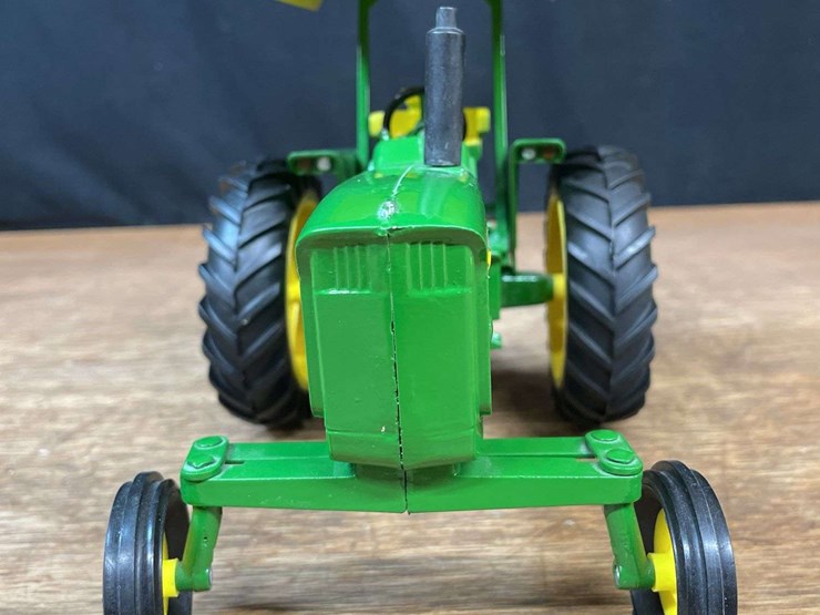 1/16-john-deere-3020-ertl-image-6
