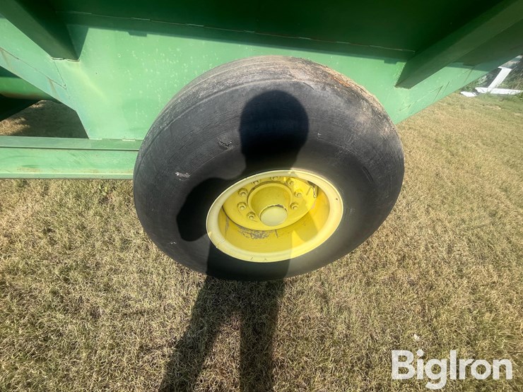 john-deere-400-image-16