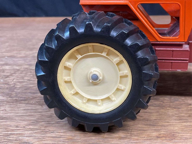 1/16-ac-7050-ertl-image-14