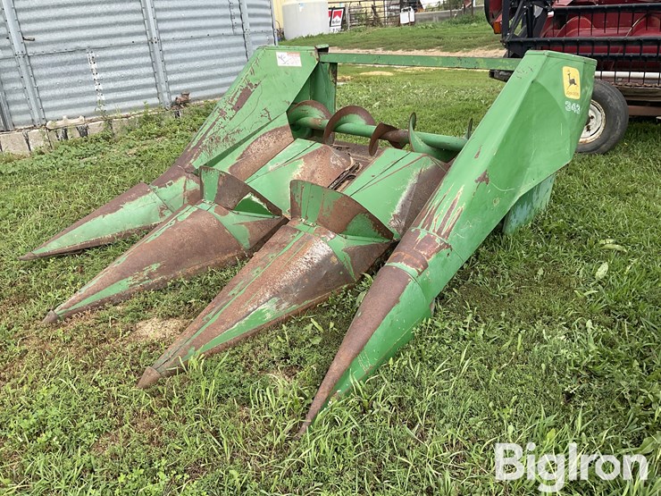 john-deere-343-image-1