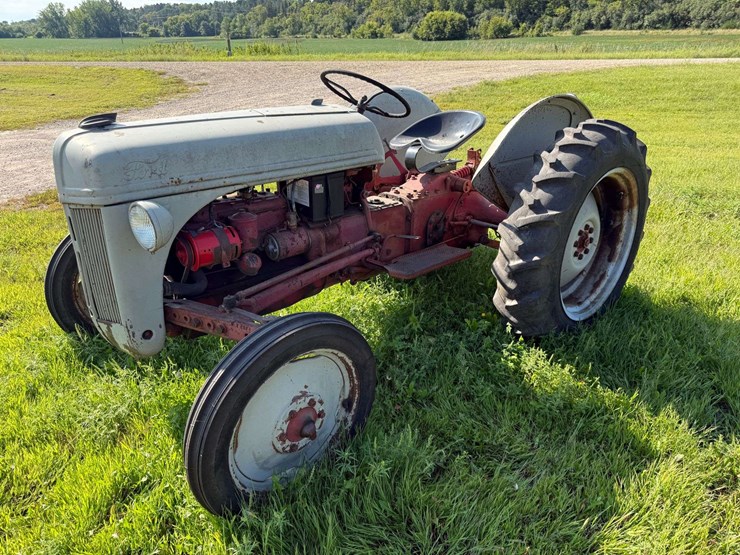 ford-8n-image-2